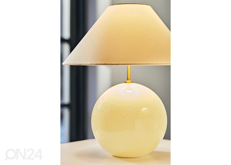 Настольная лампа Iris 35, кремовый увеличить