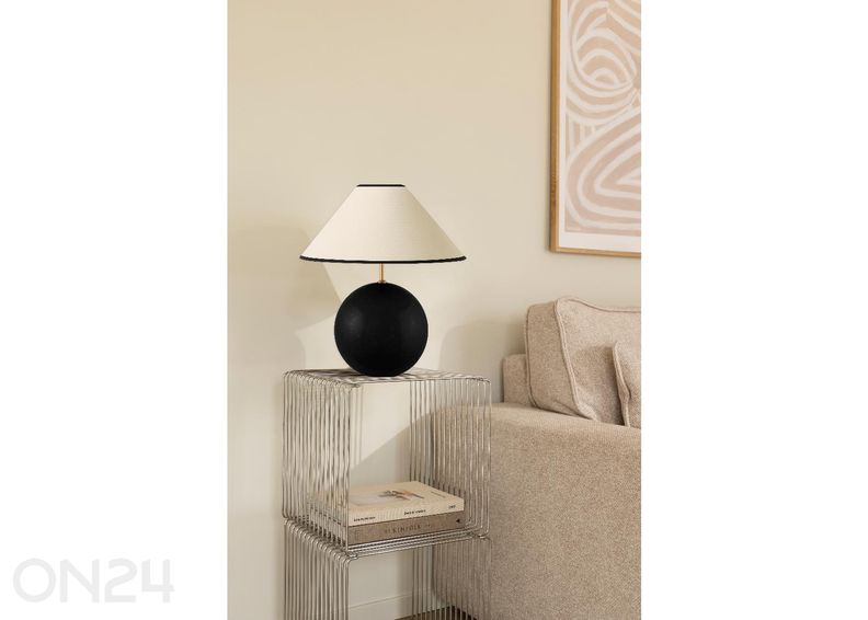 Настольная лампа Iris 35, черная увеличить