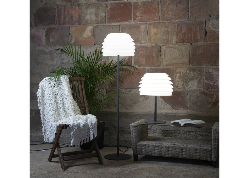 Настольный уличный светильник увеличить