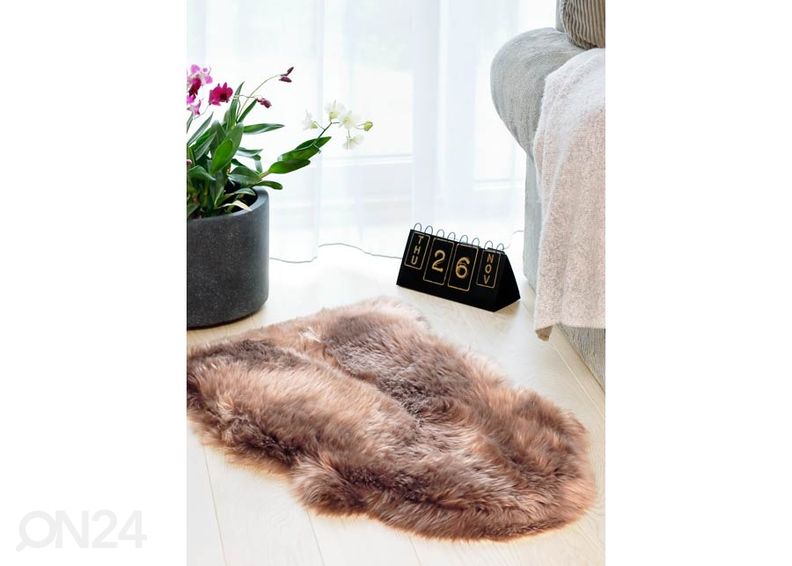 Натуральная овчина Мерино caramel M ± 60x90 см увеличить