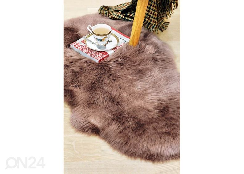 Натуральная овчина Мерино caramel M ± 60x90 см увеличить