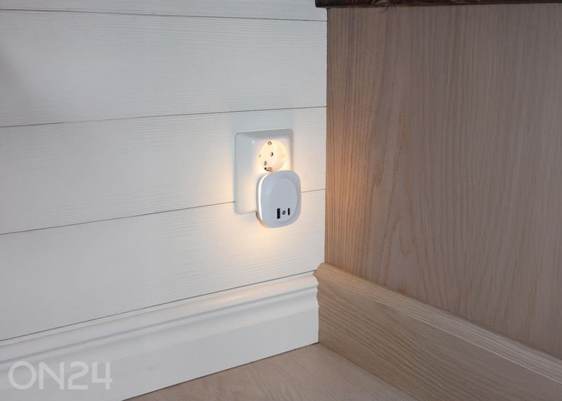 Ночник с USB-зарядкой увеличить