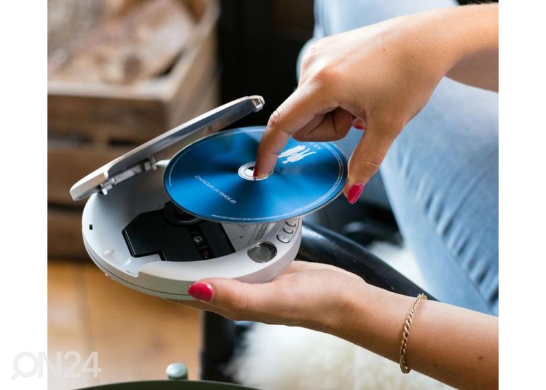 Портативный CD проигрыватель Lenco CD201SI, серебристый увеличить