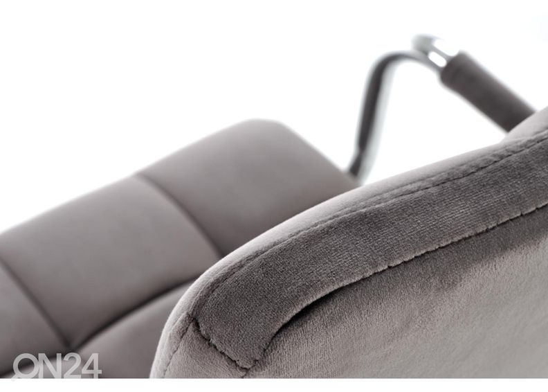 Рабочий стул увеличить