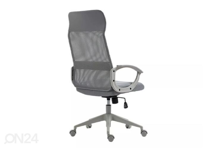 Рабочий стул увеличить