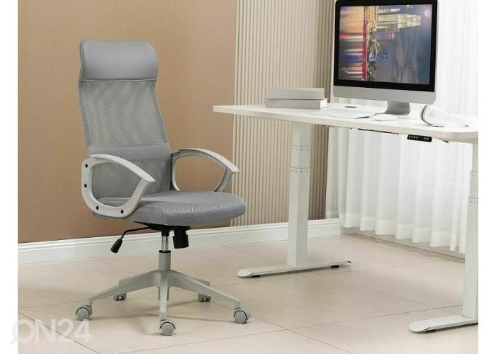 Рабочий стул увеличить