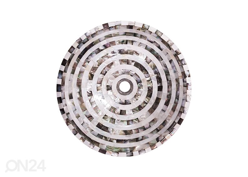 Раковина с морскими ракушками увеличить