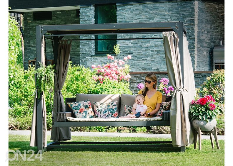 Садовые качели с навесом Barcelona увеличить