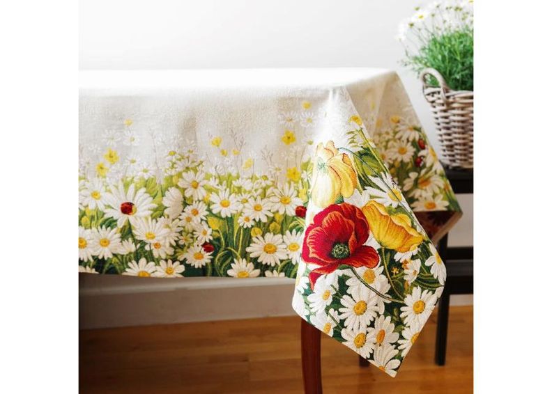 Скатерть из гобеленовой ткани Daisies 140х250 см увеличить