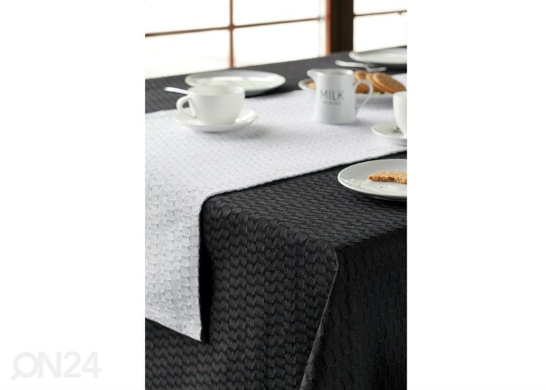 Скатерть FLY 140x210cm увеличить
