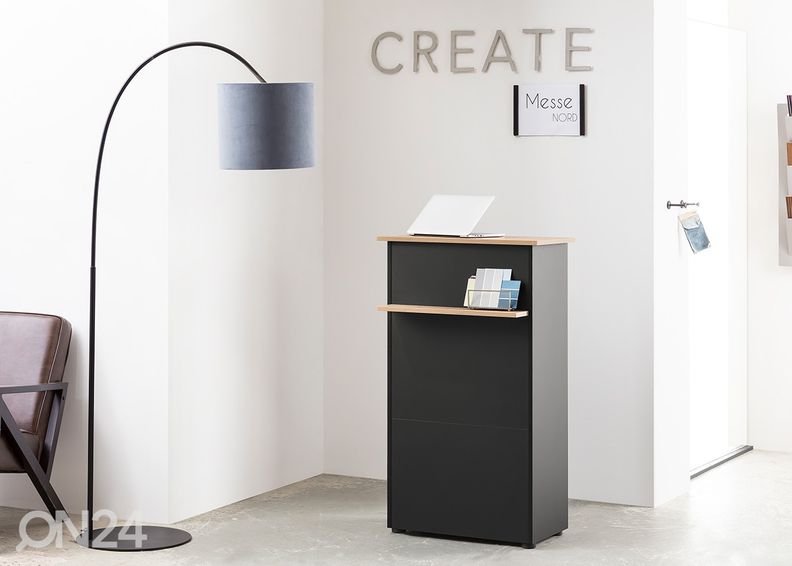 Стойка регистрации Эмми увеличить