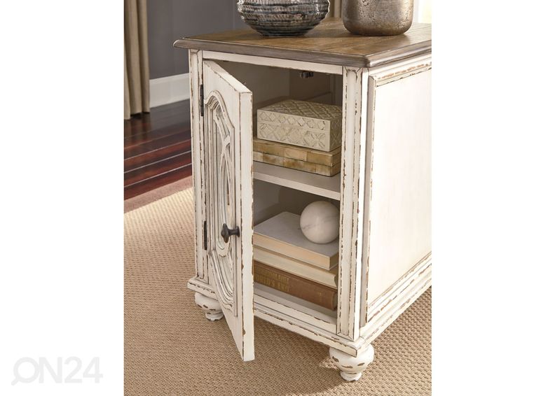 Столик увеличить