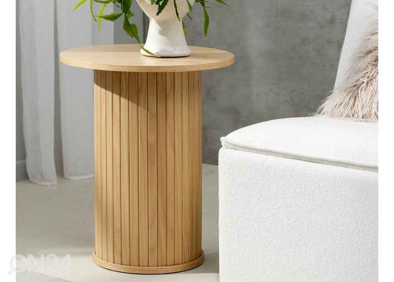 Столик увеличить