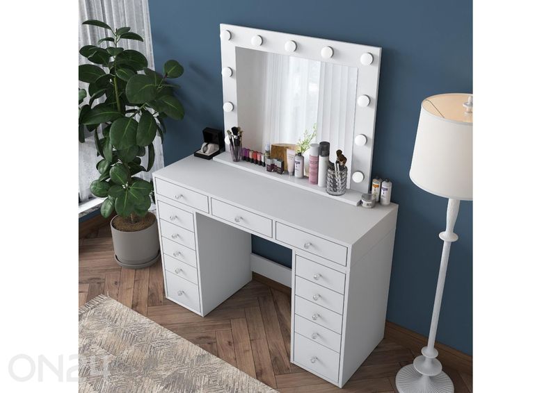 Туалетный столик с зеркалом и подсветкой увеличить