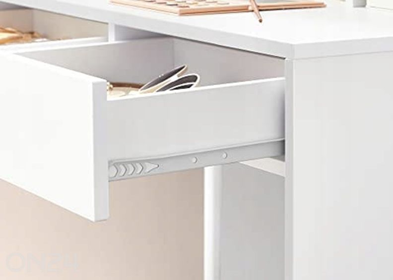 Туалетный столик увеличить