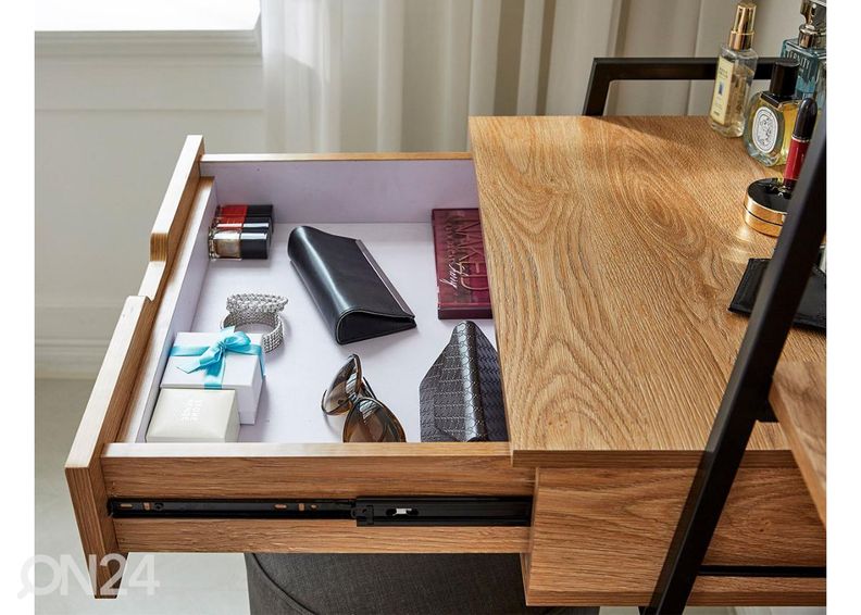 Туалетный стол увеличить