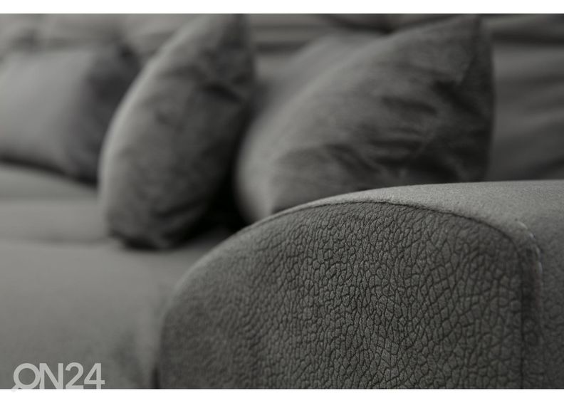 Угловой диван увеличить