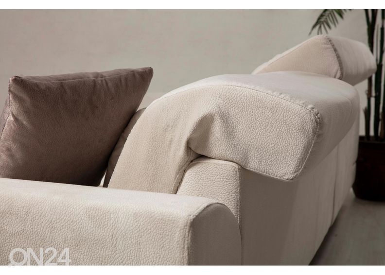 Угловой диван увеличить