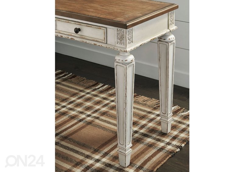 Угловой рабочий стол увеличить