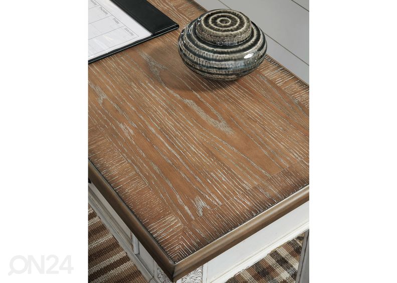 Угловой рабочий стол увеличить