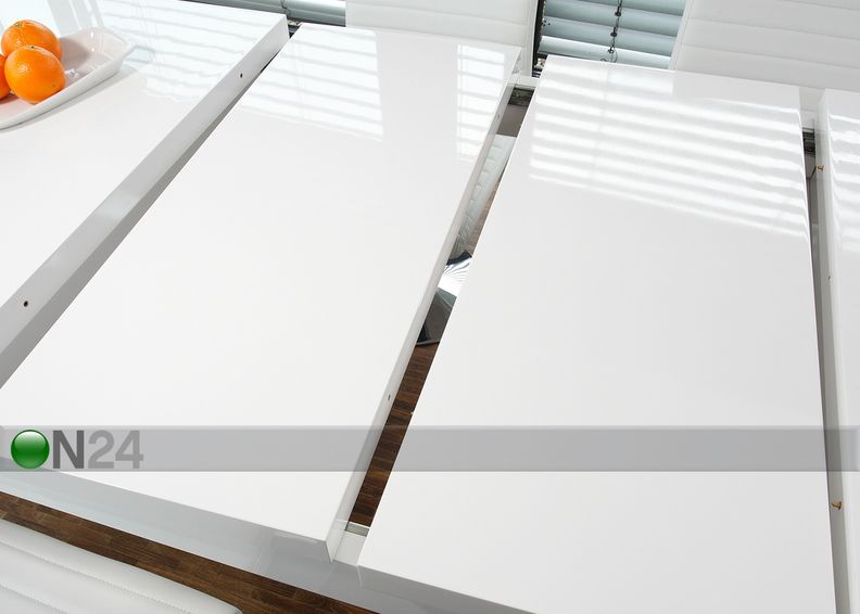 Удлиняющийся обеденный стол 180-260x90 cm увеличить