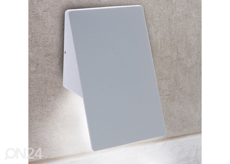 Уличный светильник увеличить