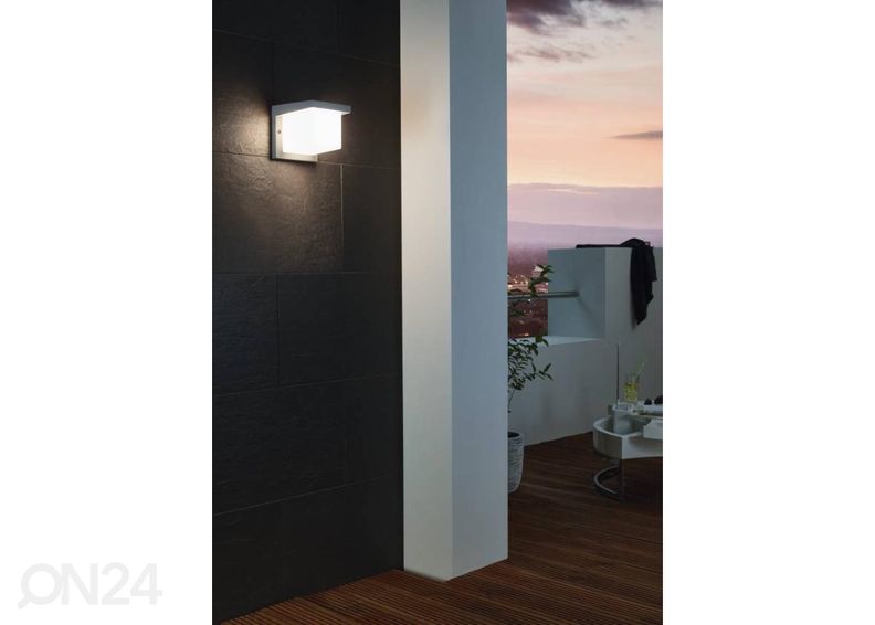 Уличный светильник Desella 1 увеличить