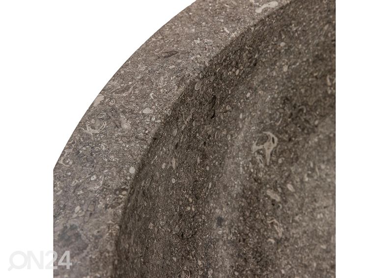 Умывальник из мрамора увеличить