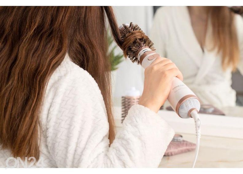 Фен-плойка с вращающейся щеткой Sencor SHS0910GD увеличить