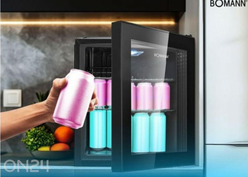 Холодильник со стеклянной дверью Bomann KSG7291 увеличить