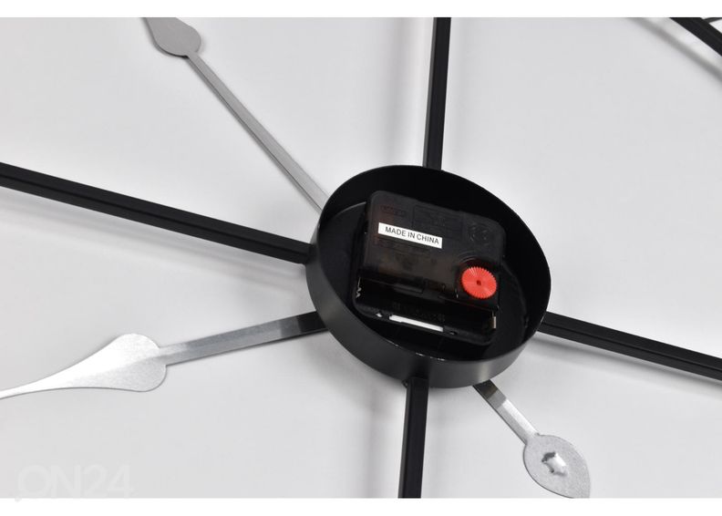 Часы настенные 80x80 см увеличить