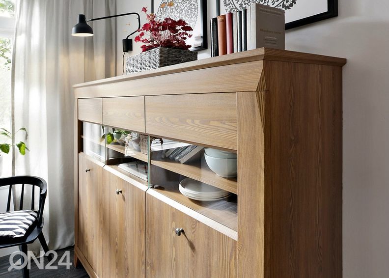 Шкаф-витрина увеличить