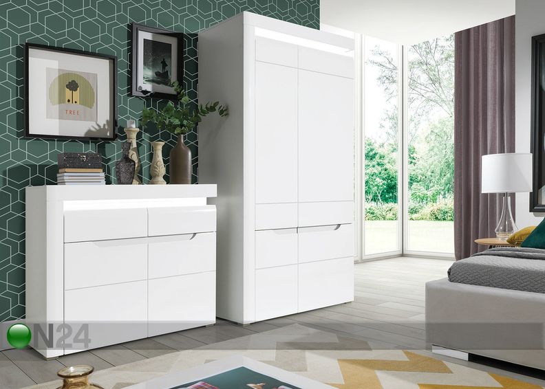 Шкаф платяной увеличить