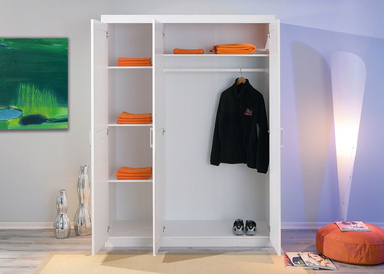 Шкаф платяной Magnus увеличить