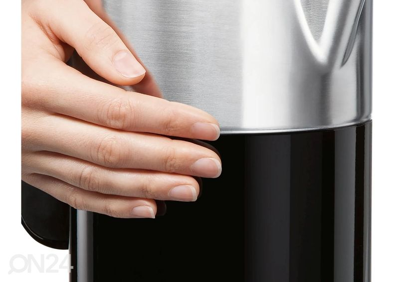 Электрочайник Bosch Styline TWK8613P, черный увеличить