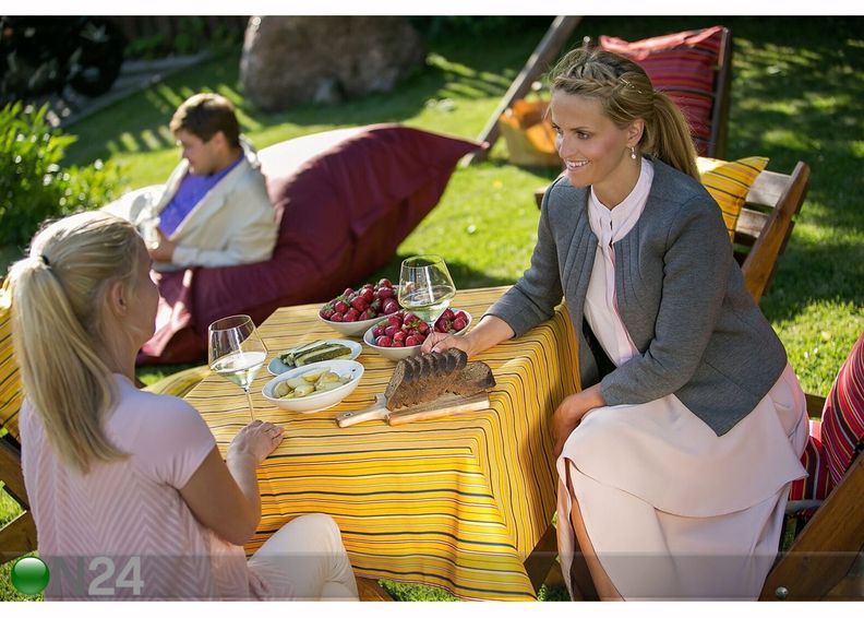 Etno декоративная подушка Kihnu 40x40 cm увеличить