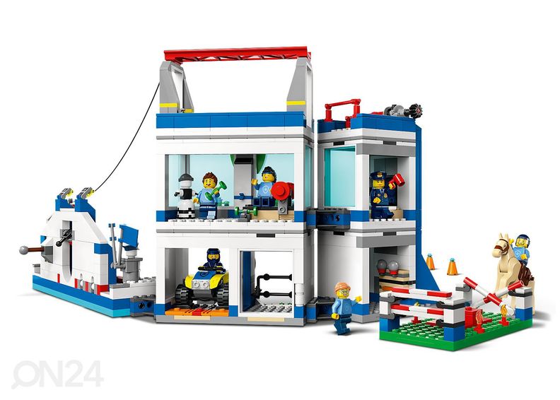 LEGO City Полицейская академия увеличить