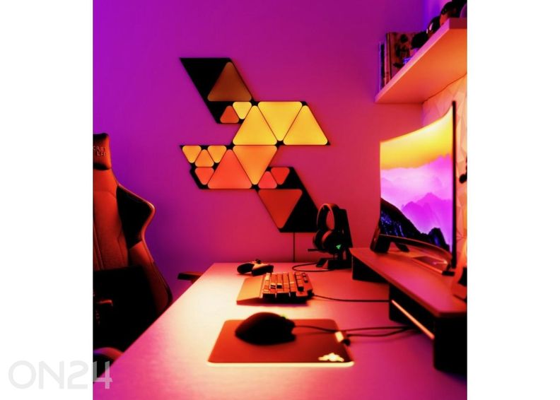 Nanoleaf Shapes Black Mini Triangles расширительный комплект (10 панелей), чёрный увеличить