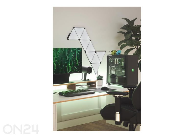Nanoleaf Shapes Black Triangles расширительный комплект (3 панели), черный увеличить