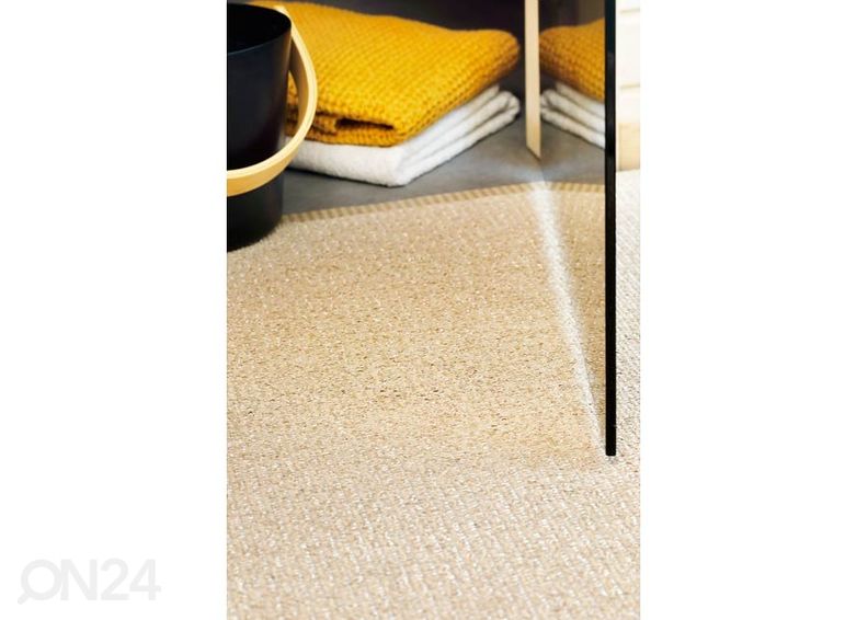 Narma пластиковый ковер Neve cream metallic 70x300 см увеличить