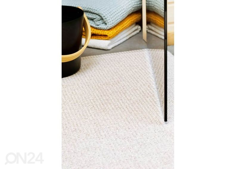 Narma пластиковый ковер Neve ivory metallic 70x350 см увеличить