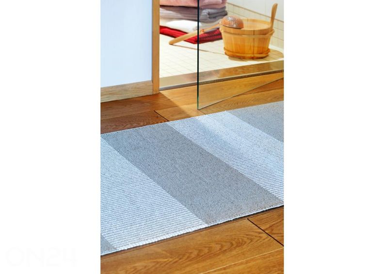 Narma пластиковый ковер Norrby silver 70x100 см увеличить