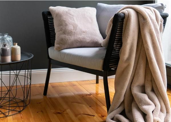 Декоративный плед Heaven Beige 150x200 см