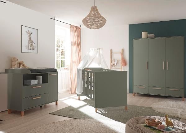 Детская кроватка Olivia 70x144 см