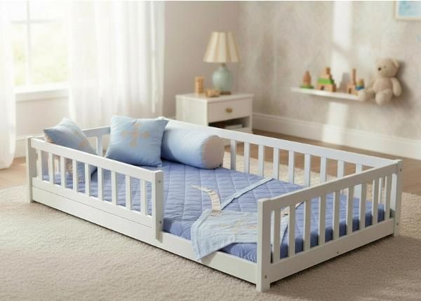 Детская напольная кровать с защитными бортиками Rose 120x200 см