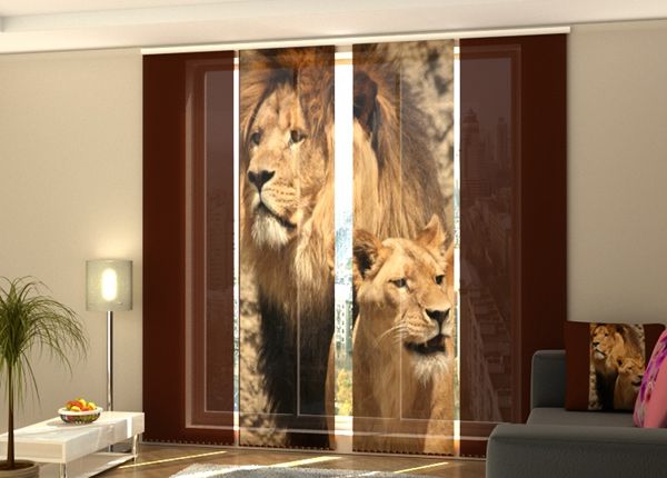 Затемняющая панельная штора Lions 240x240 см