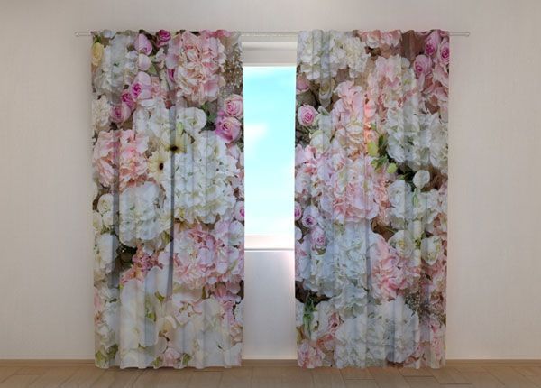 Затемняющая штора Flowers Background 240x220 cm
