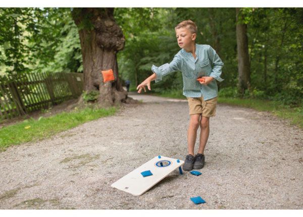 Игра на точность Cornhole