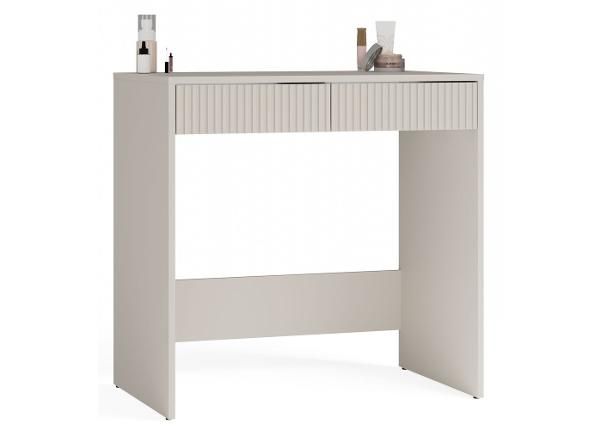 Туалетный столик