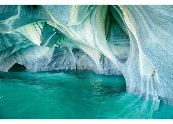 Флизелиновые фотообои Marble Cave